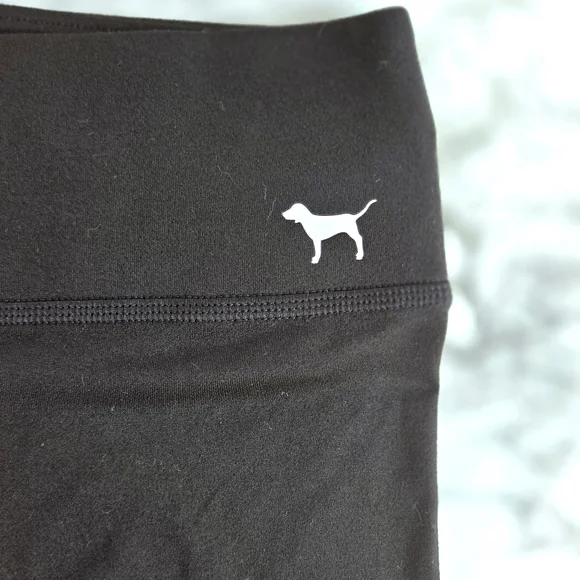 Pink Victoria's Secret Black Cropped Yoga Leggings - Picture 3 of 7